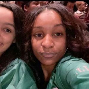 Meet your Posher, Jayela